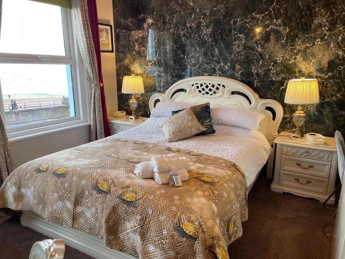 "The Italian" Seafront Apartment Eastbourne Eksteriør bilde